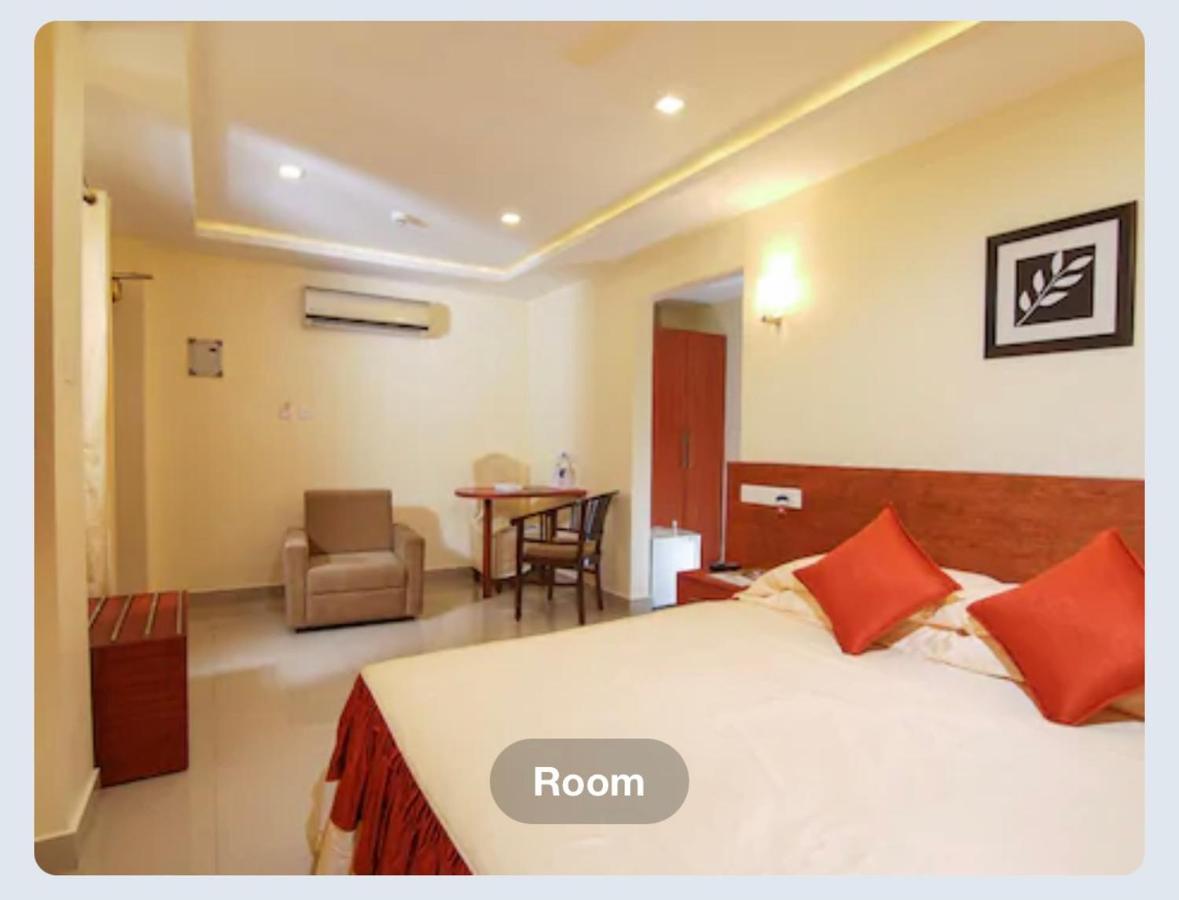 Hotel Sasthapuri Kozhikode Ngoại thất bức ảnh
