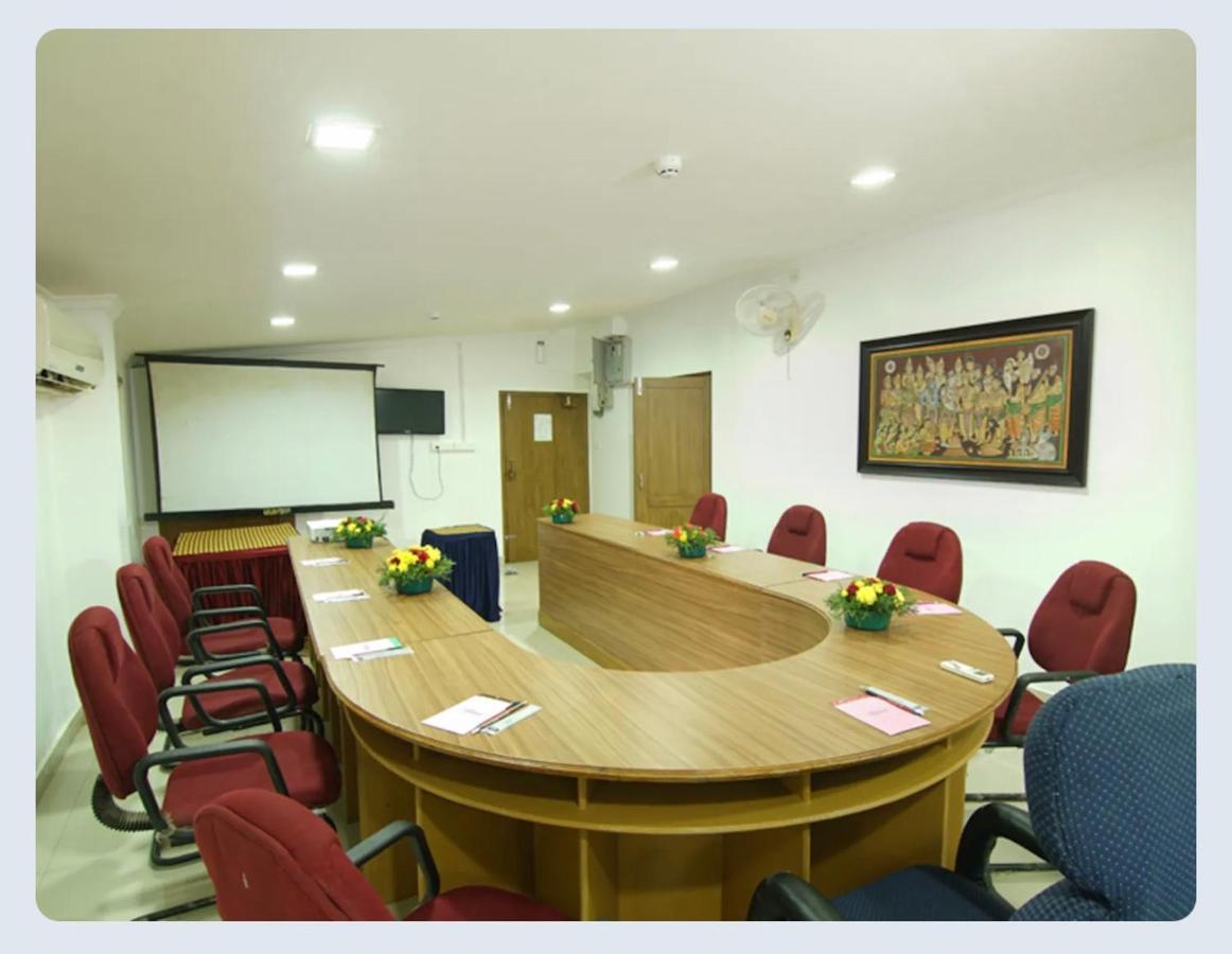 Hotel Sasthapuri Kozhikode Ngoại thất bức ảnh